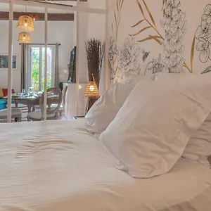 la-petite-cigale-by-k6conciergerie.fr-provencehotel.com/